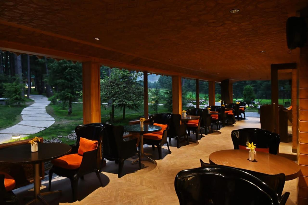 Radisson Golf Resort Pahalgām Buitenkant foto